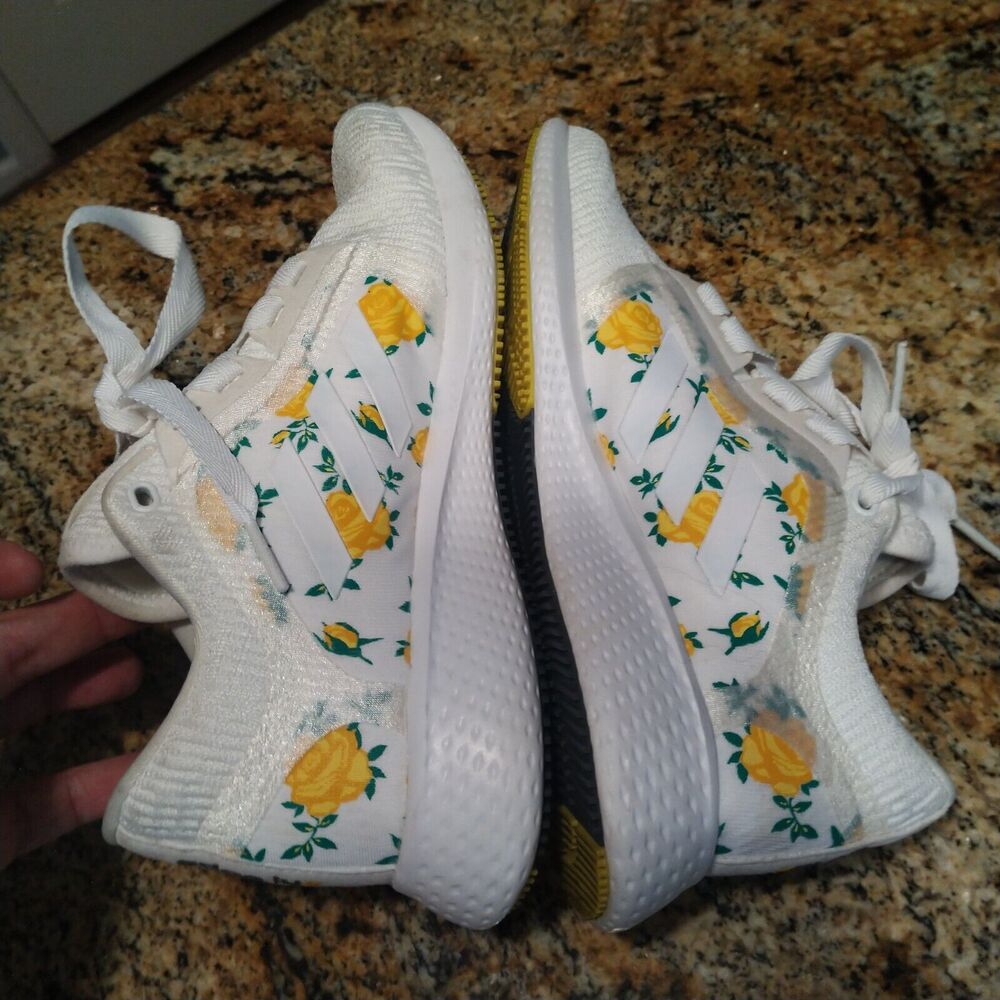 Rare Adidas Edge Lux 4 Floral White/Gold/Yellow Running Shoes FW9267 Womens US 6 - Picture 6 of 13